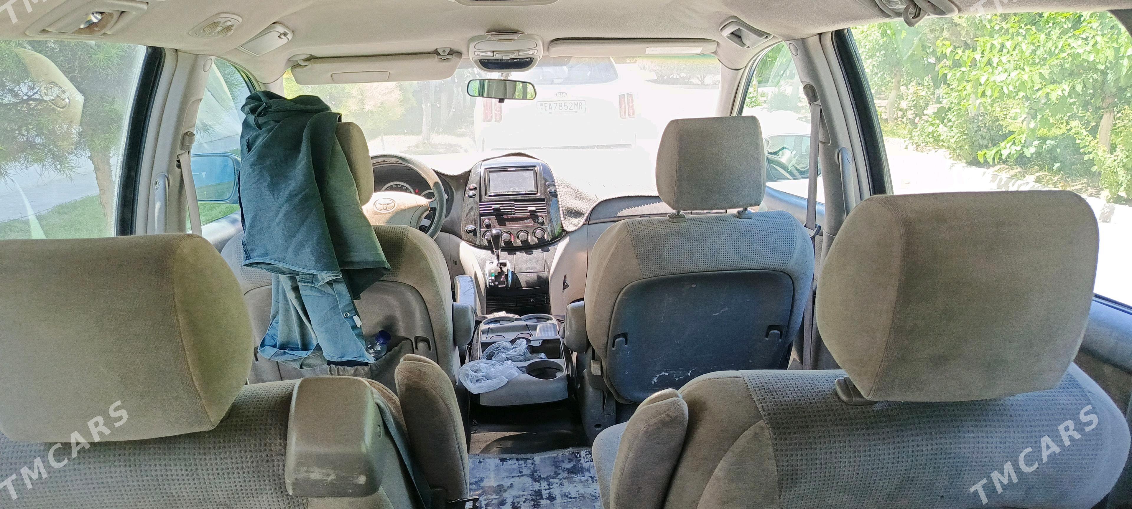 Toyota Sienna 2004 - 220 000 TMT - Достлук - img 6