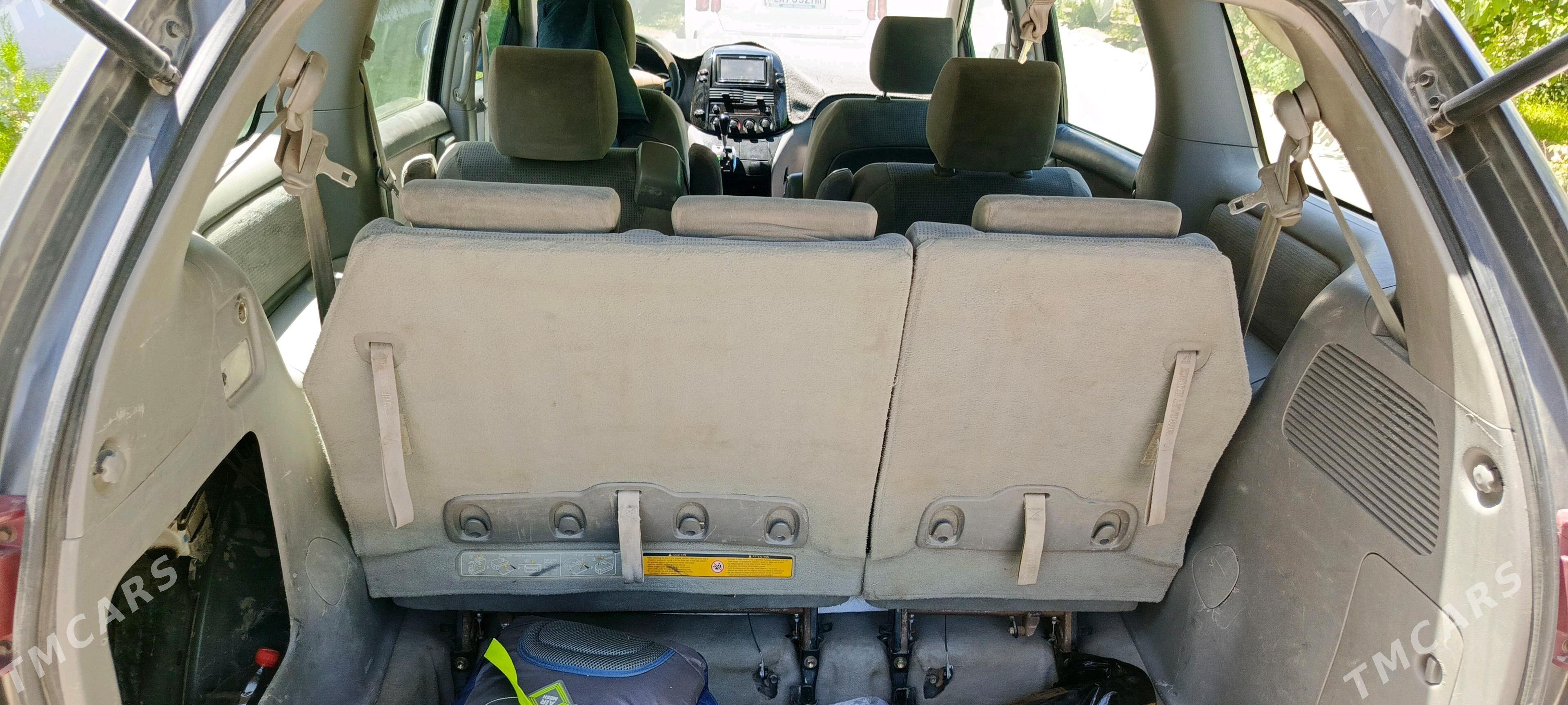 Toyota Sienna 2004 - 220 000 TMT - Достлук - img 9