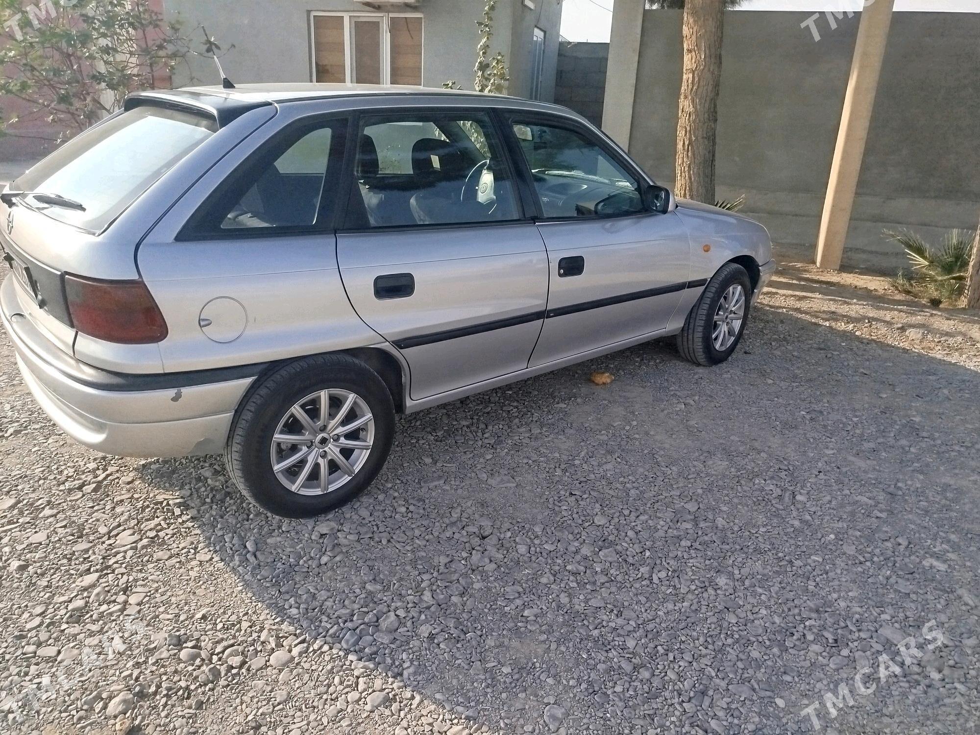 Opel Astra 1995 - 58 000 TMT - Гёкдепе - img 2