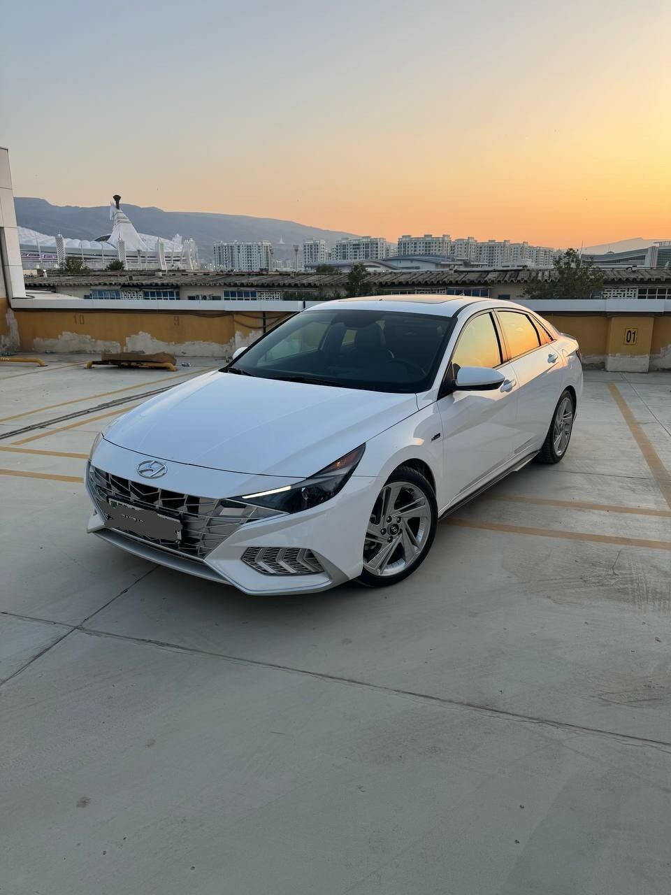 Hyundai Elantra 2022 - 300 000 TMT - Ашхабад - img 2