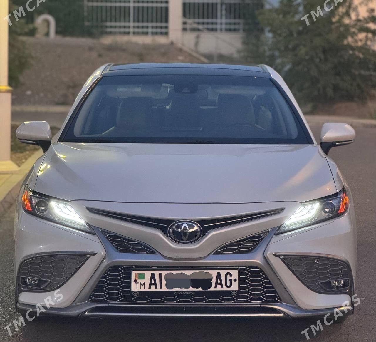 Toyota Camry 2022 - 419 000 TMT - Ашхабад - img 1