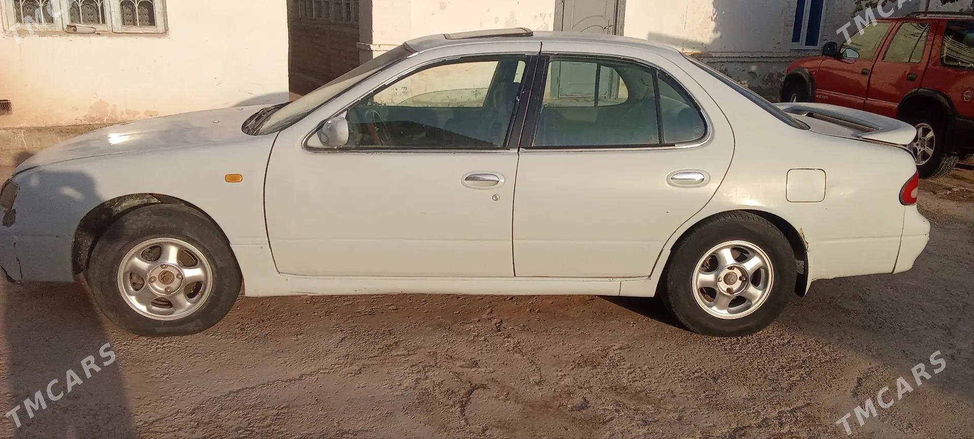 Nissan Bluebird 1996 - 10 000 TMT - Baýramaly - img 2
