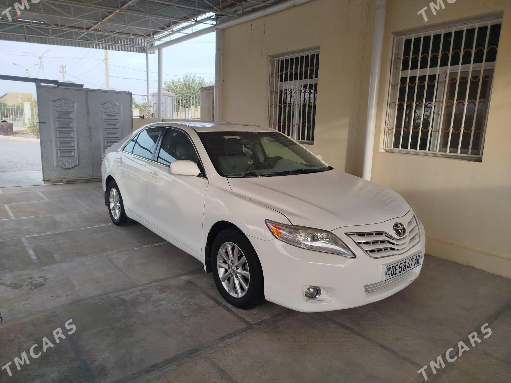 Toyota Camry 2006 - 190 000 TMT - Sarahs - img 1