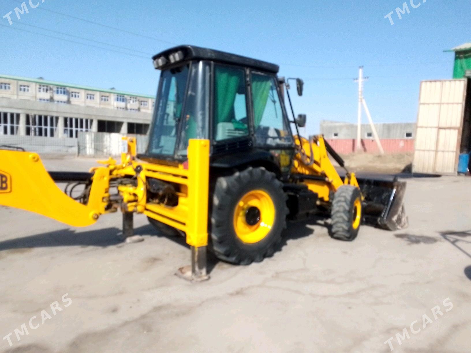 JCB 3CX ECO 2001 - 420 000 TMT - Туркменабат - img 2