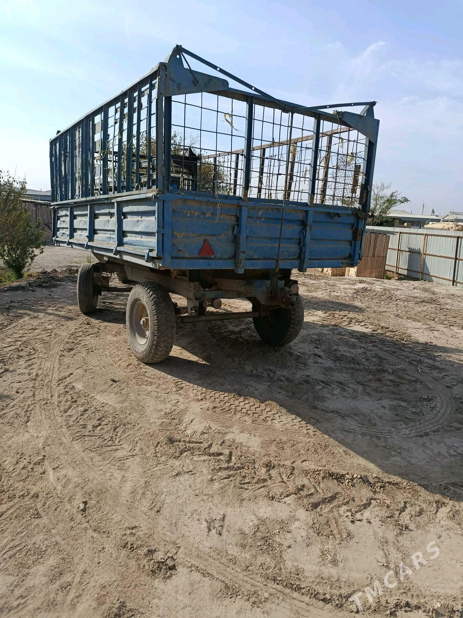 MTZ T-28 1996 - 50 000 TMT - Murgap - img 1