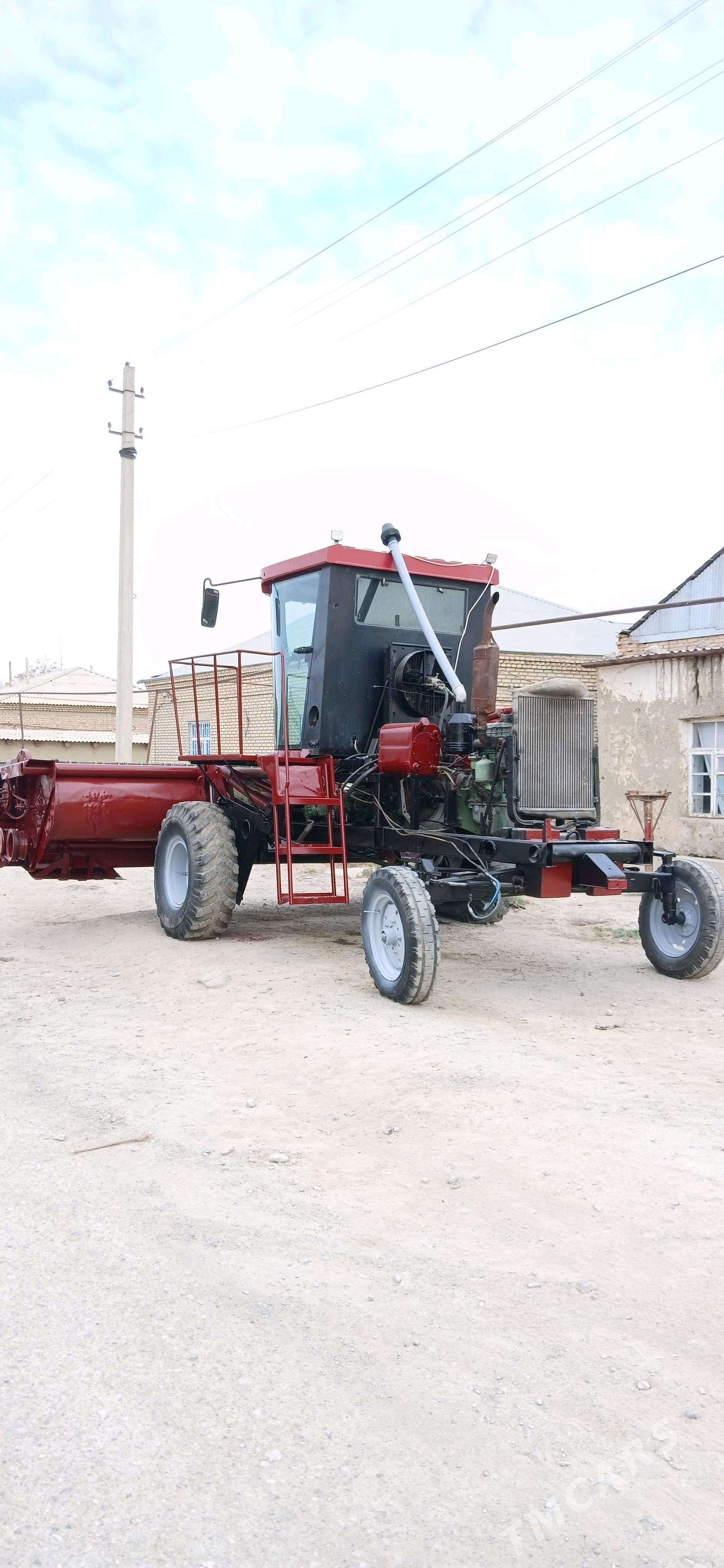 MTZ 82 2025 - 200 000 TMT - Бахарден - img 1