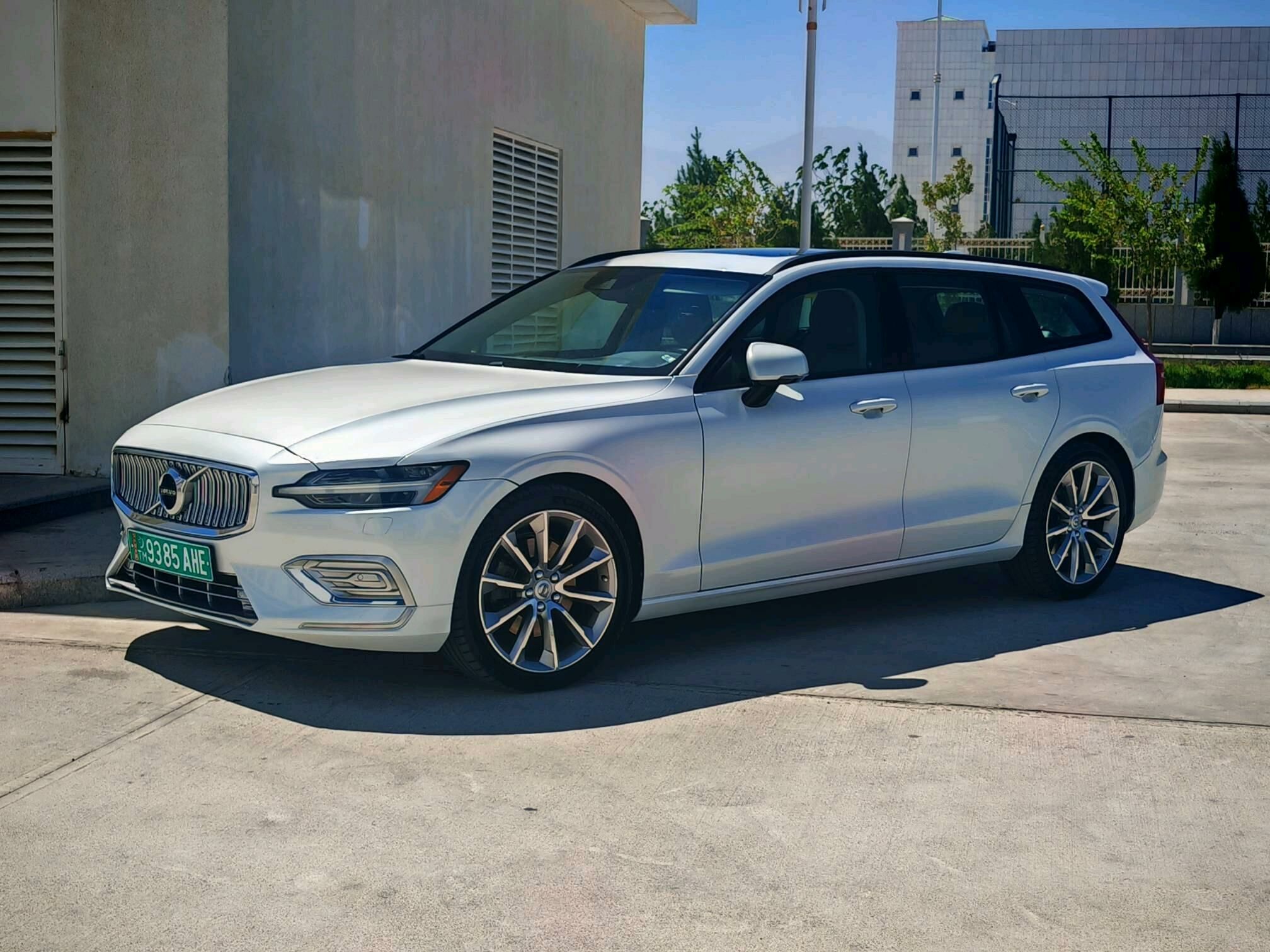 Volvo V60 2019 - 550 000 TMT - Änew - img 10