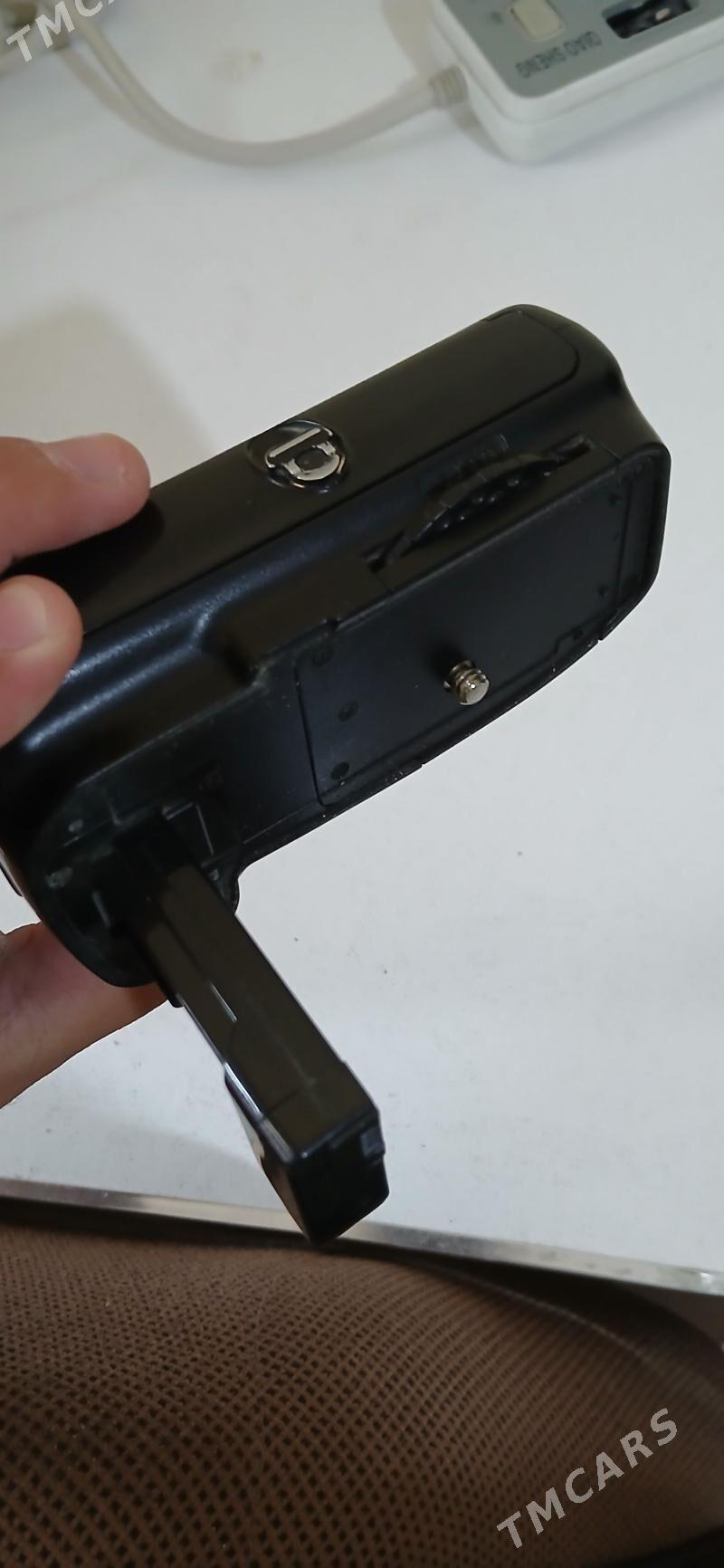 nikon 3100 bustr - Гызыларбат - img 1