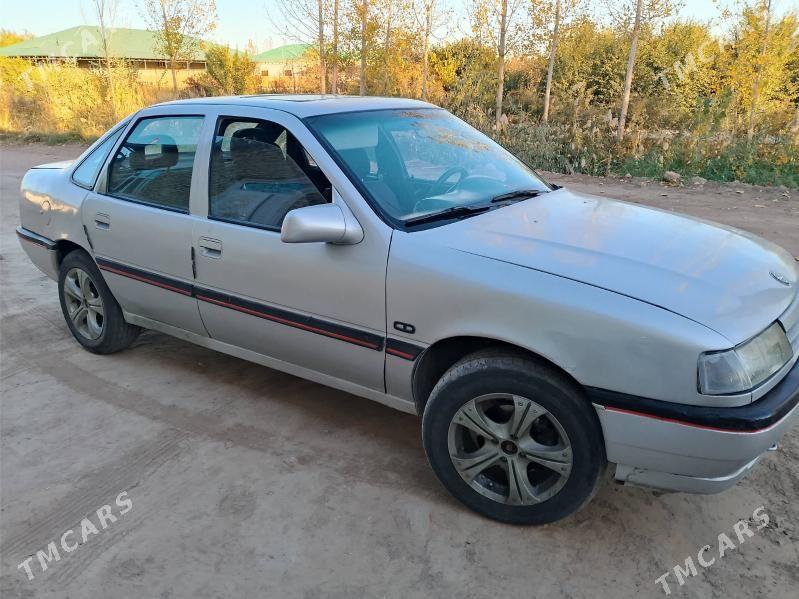 Opel Vectra 1989 - 30 000 TMT - Губадаг - img 5