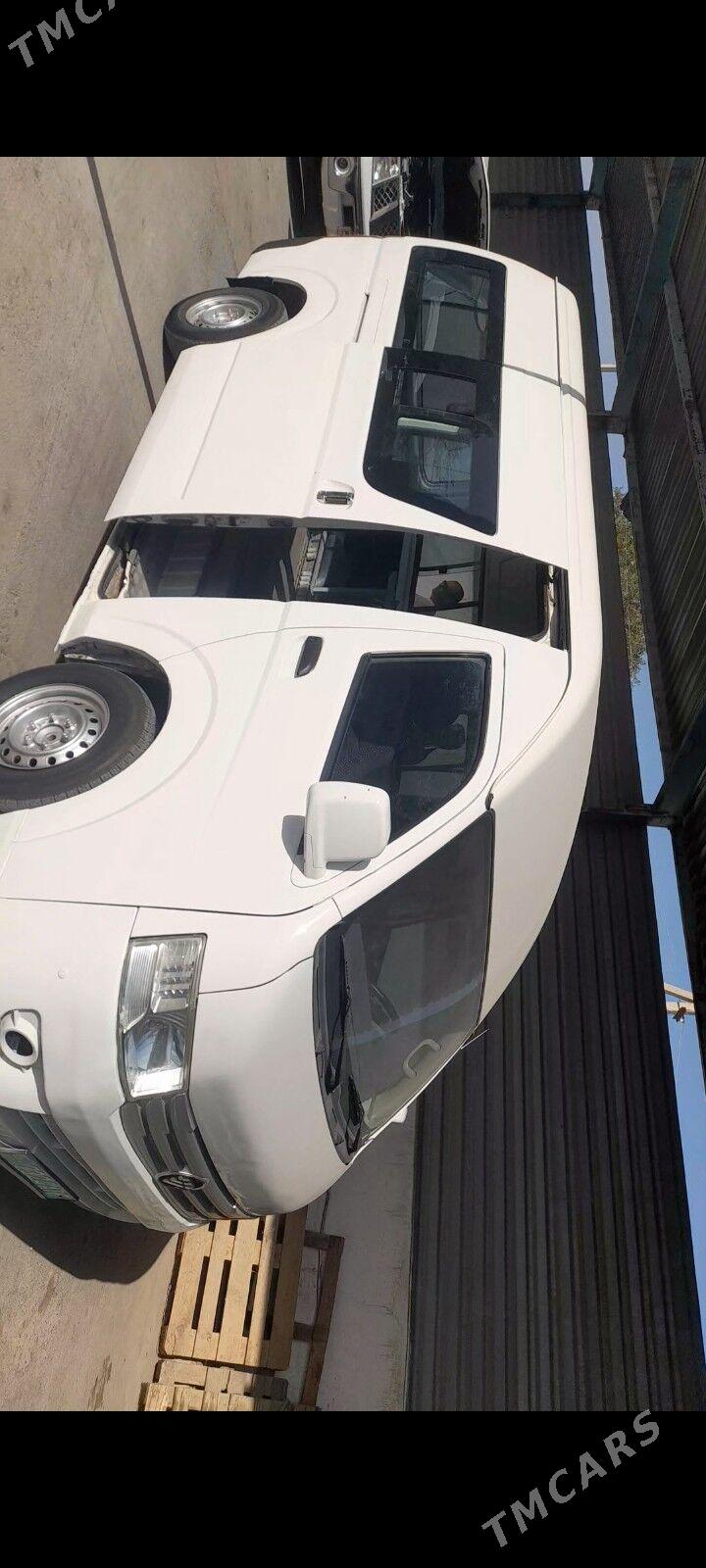 Toyota Hiace 2015 - 131 000 TMT - Ашхабад - img 2
