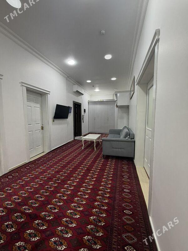 Podwoyski elitka 3 Komnat - Podwoýski köç. (Bitarap Türkmenistan şaýoly) - img 1