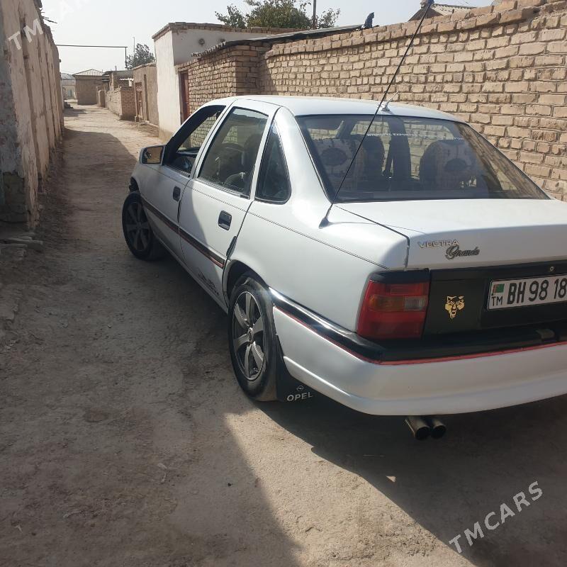 Opel Vectra 1990 - 32 000 TMT - Görogly (Tagta) - img 3