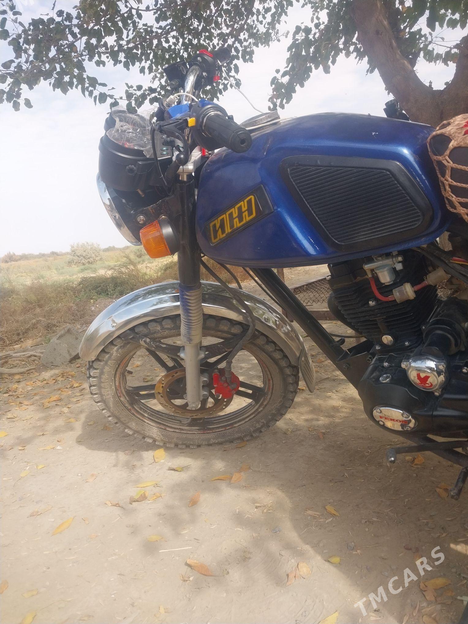 Fekon FK200-14G 2015 - 12 000 TMT - Бахарден - img 2