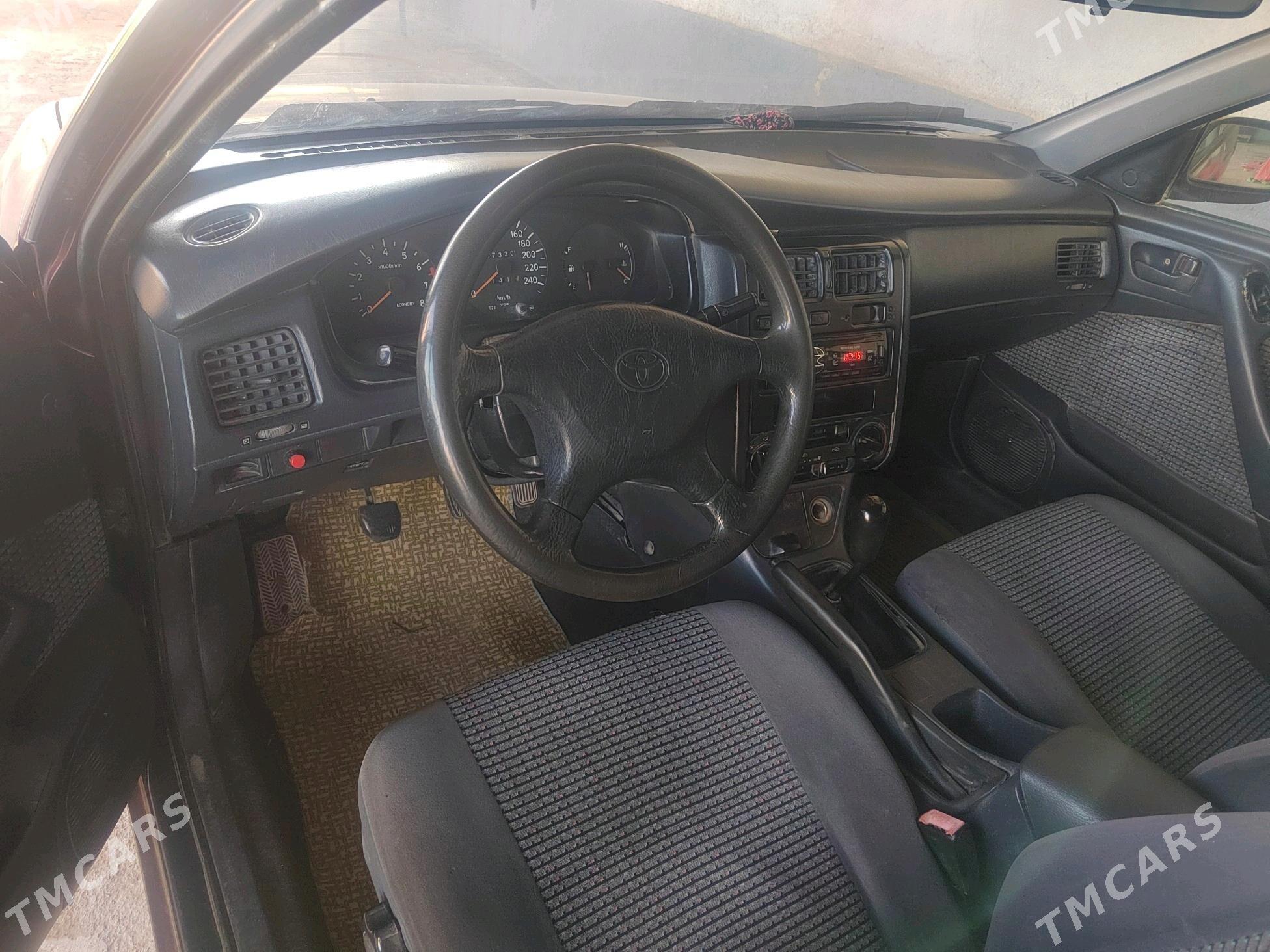 Toyota Carina 1995 - 70 000 TMT - Керки - img 5