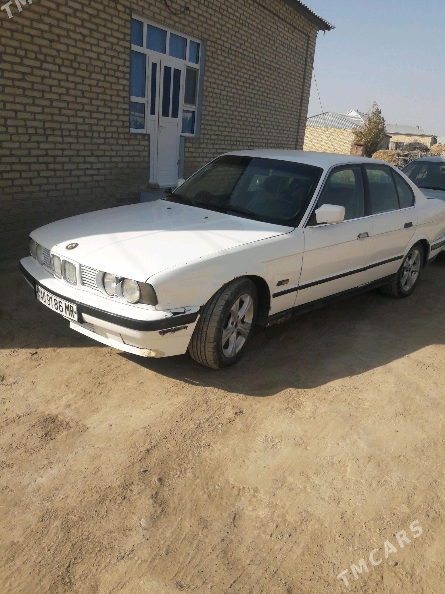 BMW 520 1989 - 35 000 TMT - Мары - img 2