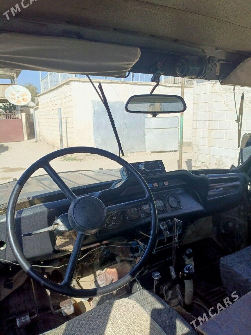 UAZ 469 1980 - 25 000 TMT - Балканабат - img 7