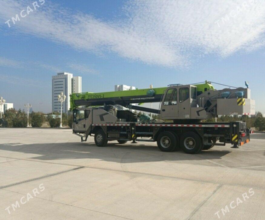 Zoomlion ZTC250V531 2025 - 2 170 000 TMT - Ашхабад - img 2