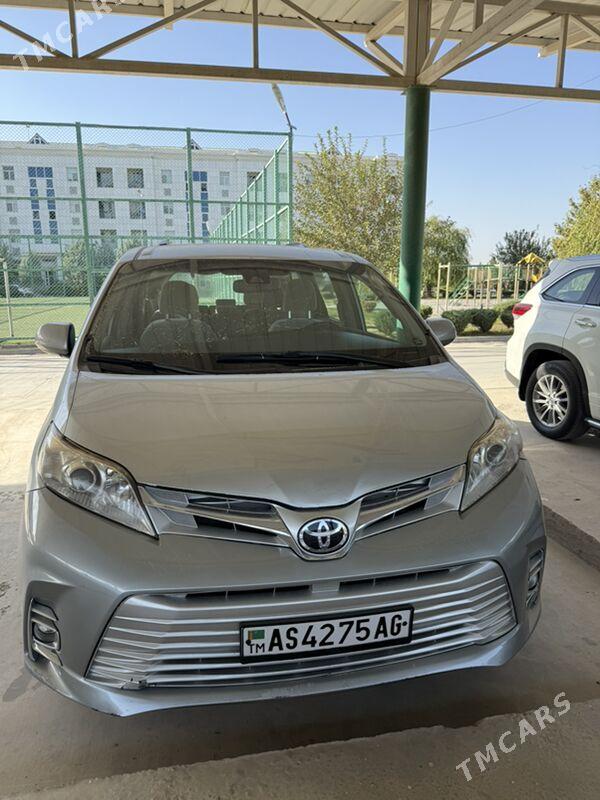 Toyota Sienna 2020 - 395 000 TMT - Район ст. Аэропорта, ул. Гагарина - img 4