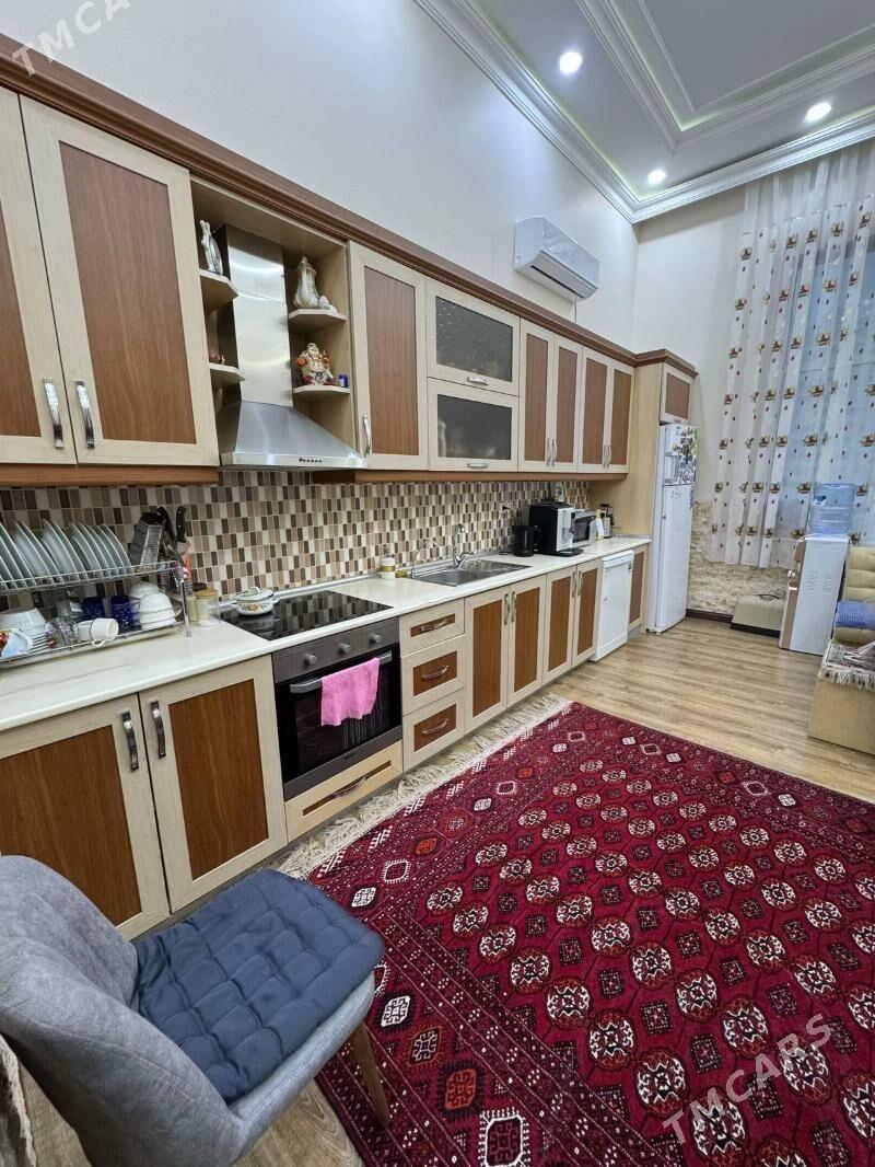 Moskowskiy Elitka 3 komnat - Moskowskiý köç. (10 ýyl abadançylyk şaýoly) - img 4