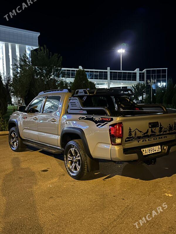 Toyota Tacoma 2018 - 335 000 TMT - Туркменабат - img 5