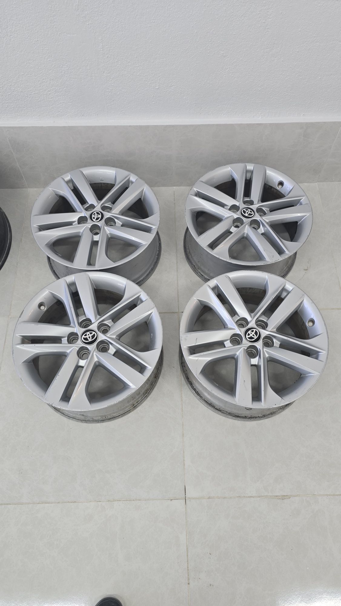 carolla karolla diska 16 orgin 5 700 TMT - Мары - img 1