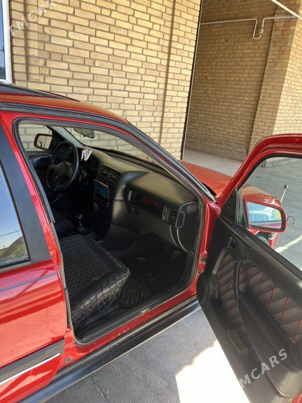 Opel Vectra 1992 - 190 000 TMT - Дянев - img 2