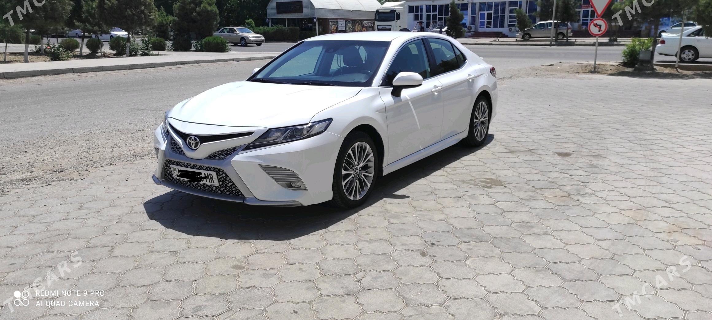 Toyota Camry 2019 - 260 000 TMT - Мары - img 1