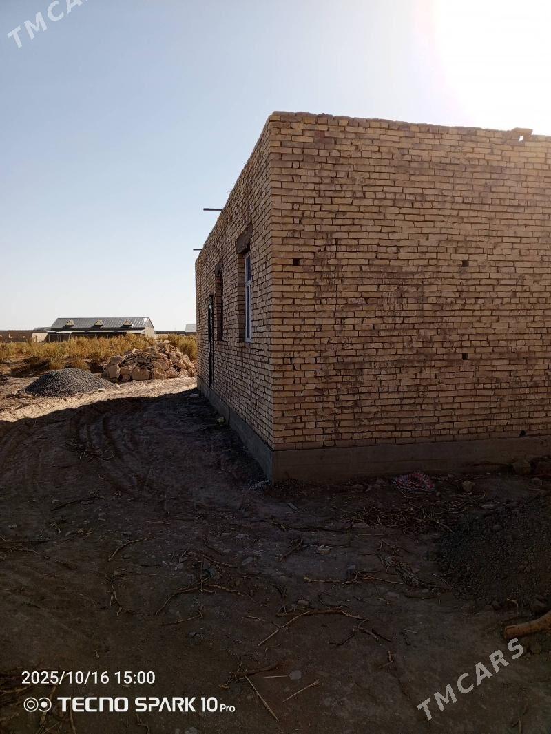 Satlyk jaý - Кёнеургенч - img 3