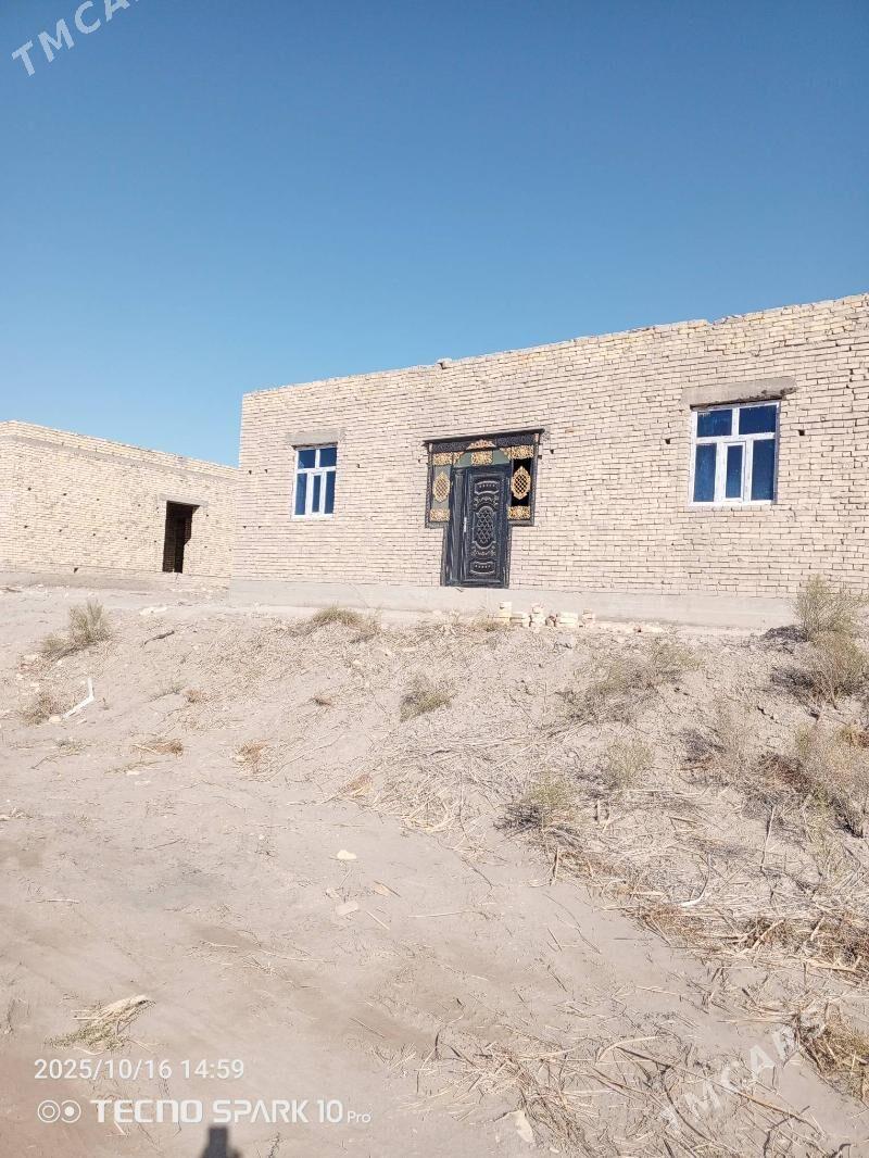 Satlyk jaý - Кёнеургенч - img 2