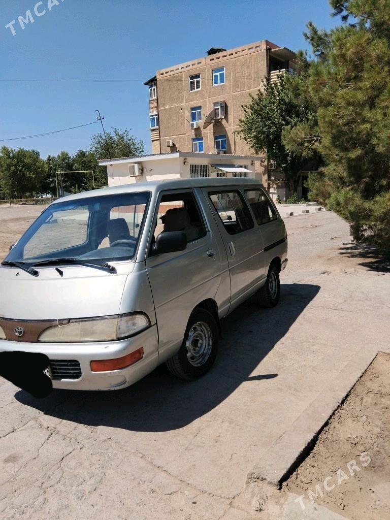 Toyota Town Ace 1998 - 45 000 TMT - Туркменабат - img 3