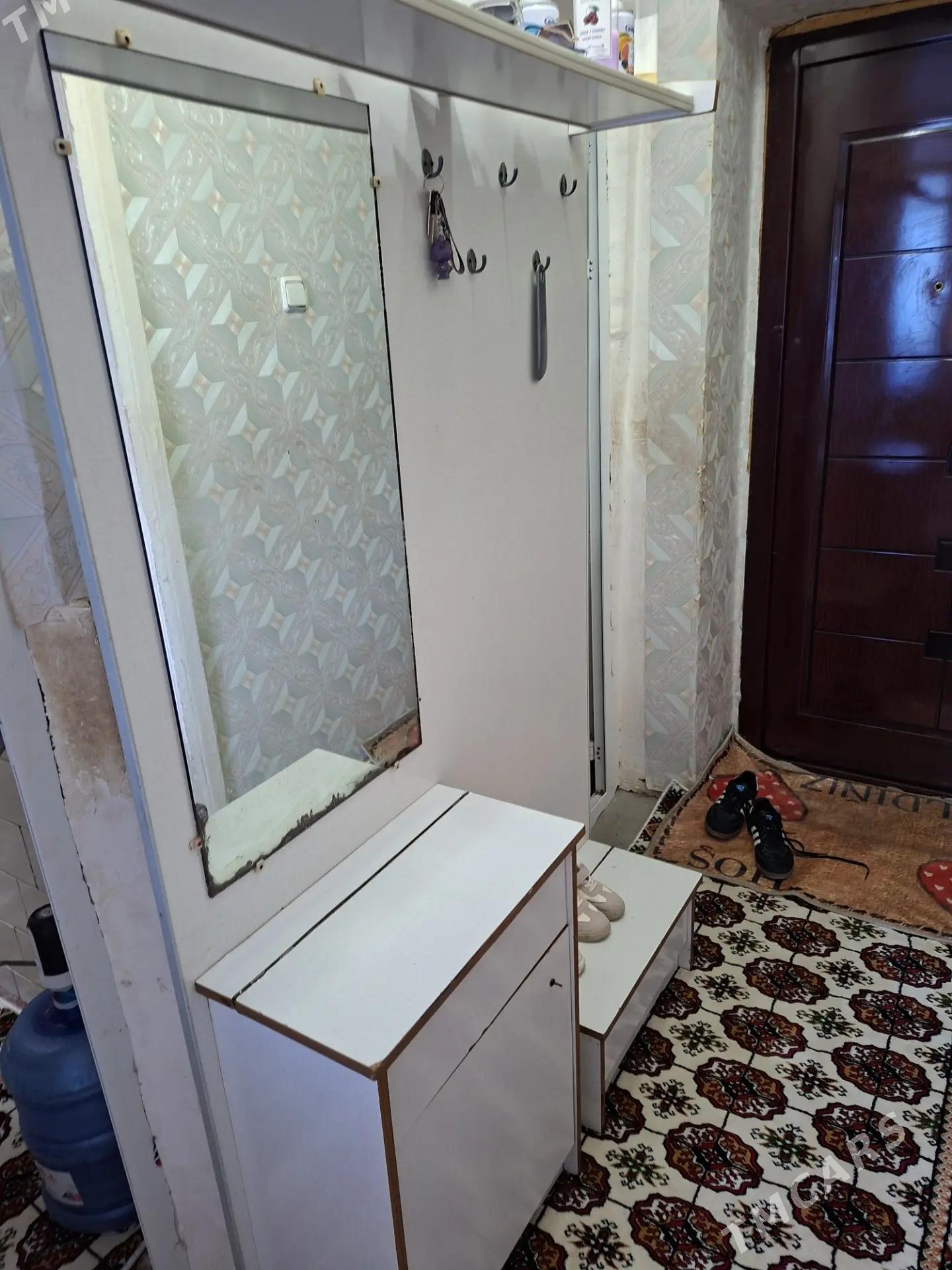 прихожая - Türkmenabat - img 1