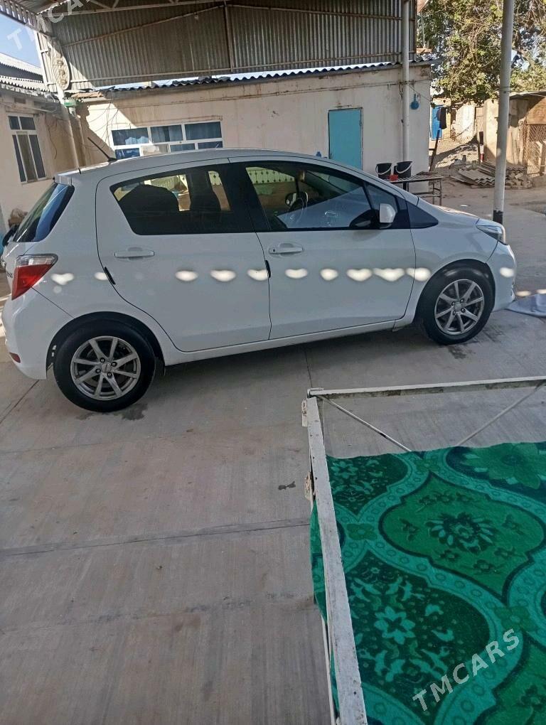 Toyota Yaris 2013 - 125 000 TMT - Türkmenbaşy - img 4