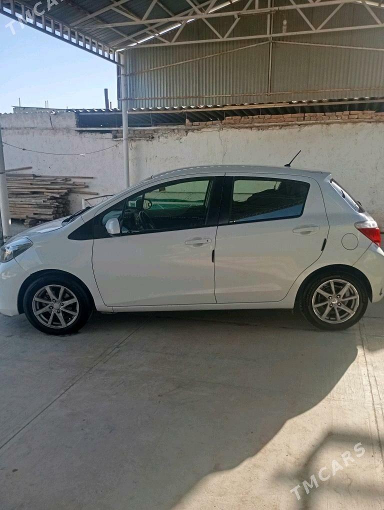 Toyota Yaris 2013 - 125 000 TMT - Türkmenbaşy - img 2