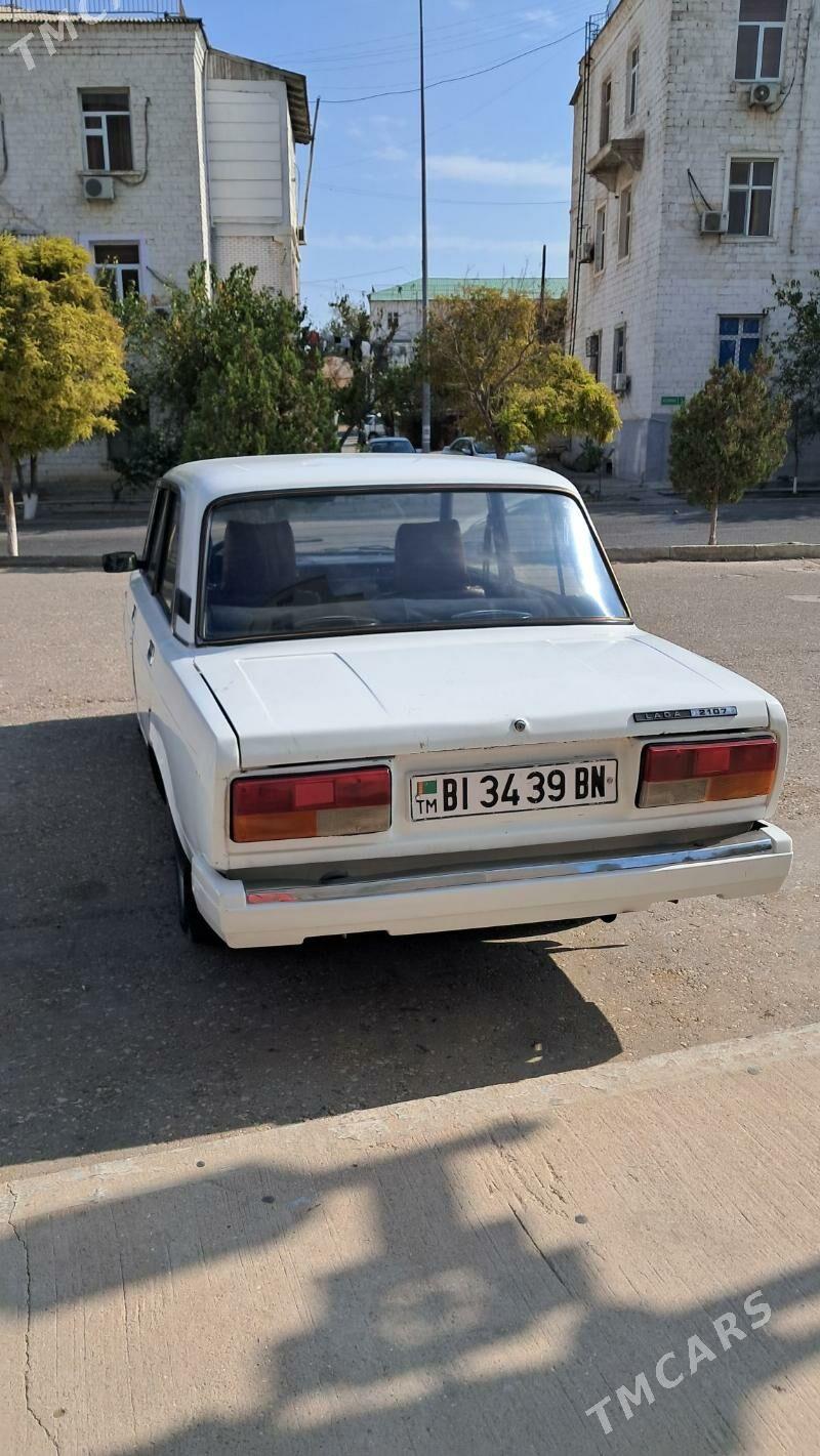Lada 2105 1983 - 25 000 TMT - Türkmenbaşy - img 1