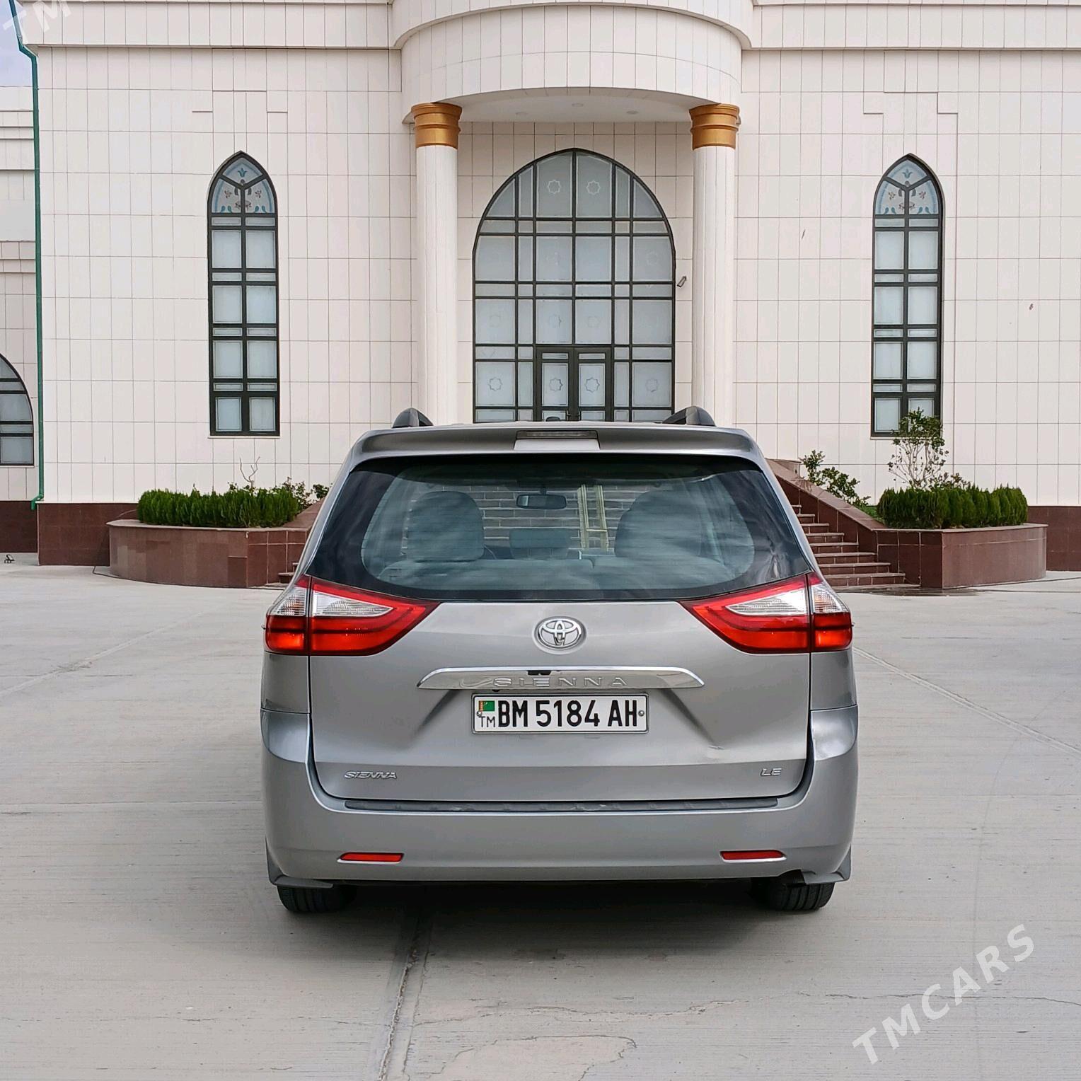 Toyota Sienna 2016 - 348 000 TMT - Aşgabat - img 4