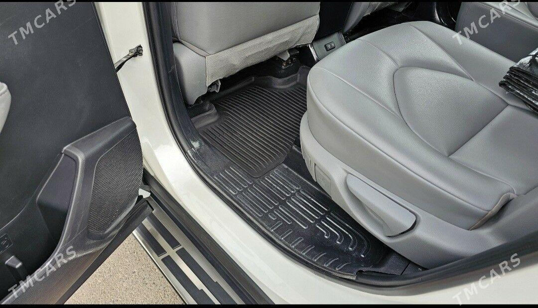 Toyota Highlander 2020 - 595 000 TMT - Aşgabat - img 9