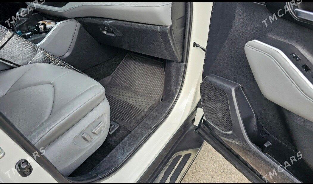 Toyota Highlander 2020 - 595 000 TMT - Aşgabat - img 2