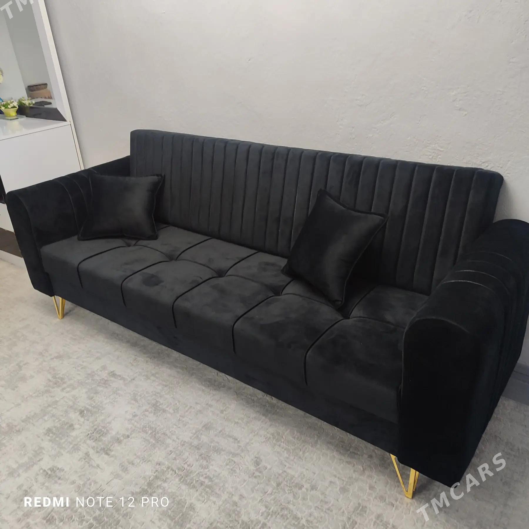 Diwan - Туркменбаши - img 1