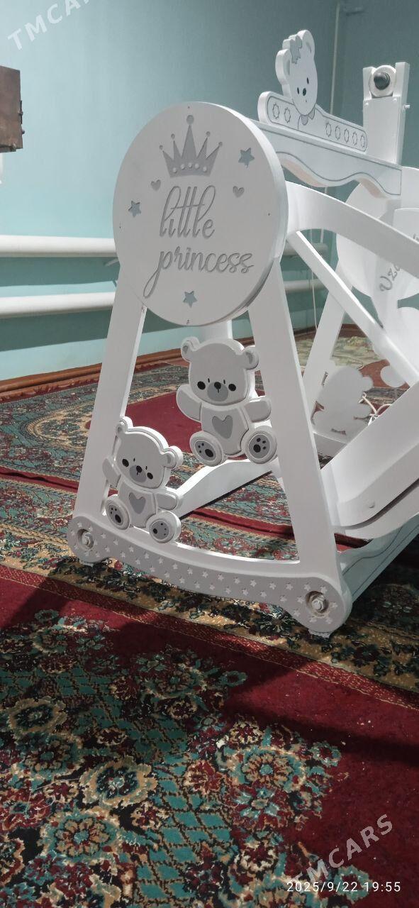 Tokly Sallancak - "Алтын Асыр" Гундогар базары ( Толкучка) - img 2