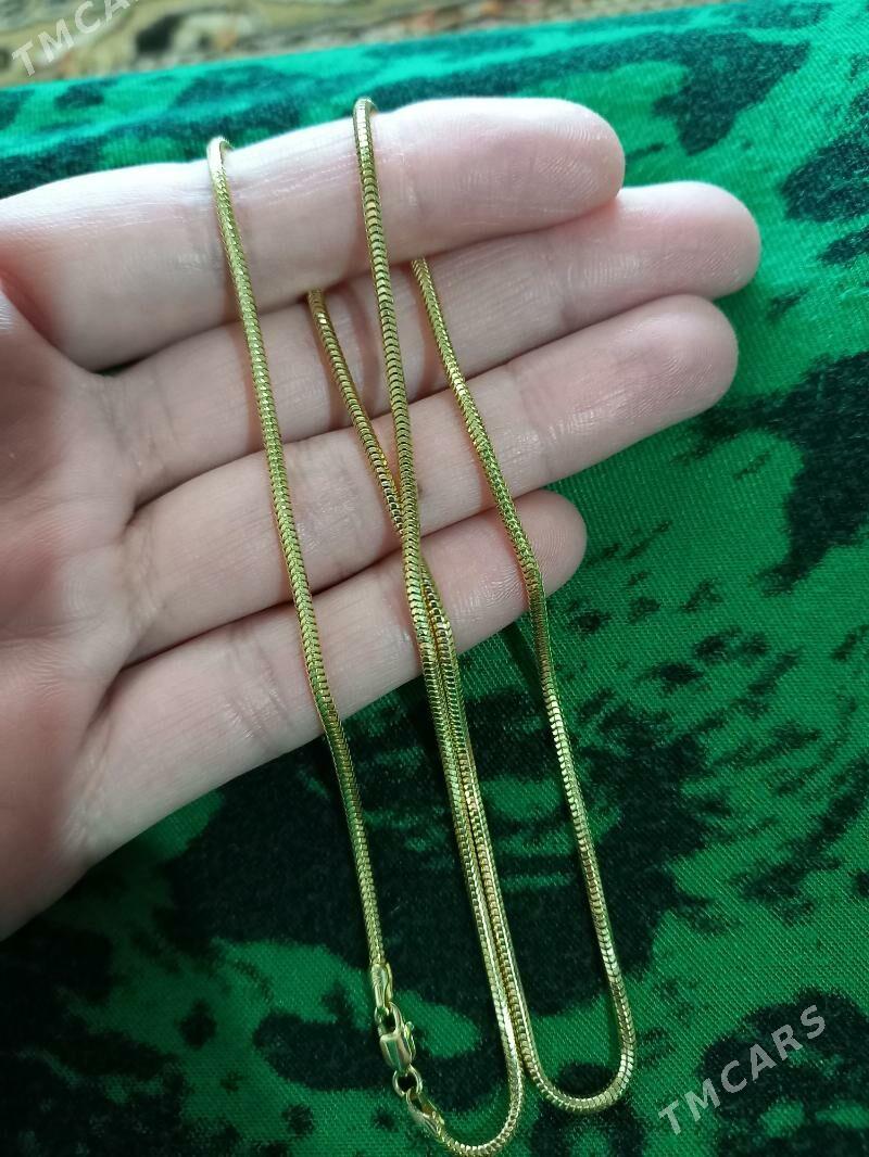 Gyzyl kobra - Кëши - img 2