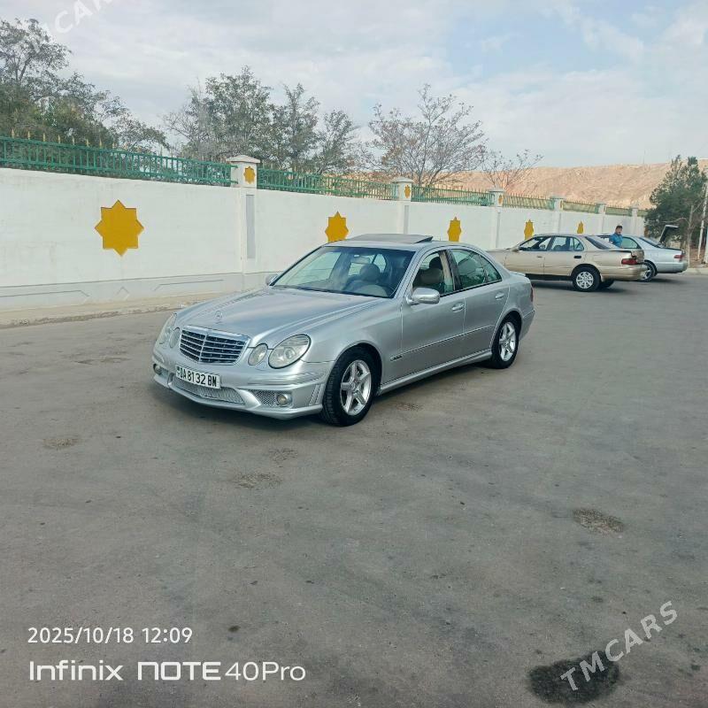 Mercedes-Benz E320 2004 - 130 000 TMT - Туркменбаши - img 1