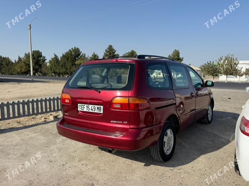 Toyota Sienna 2000 - 145 000 TMT - Мары - img 1