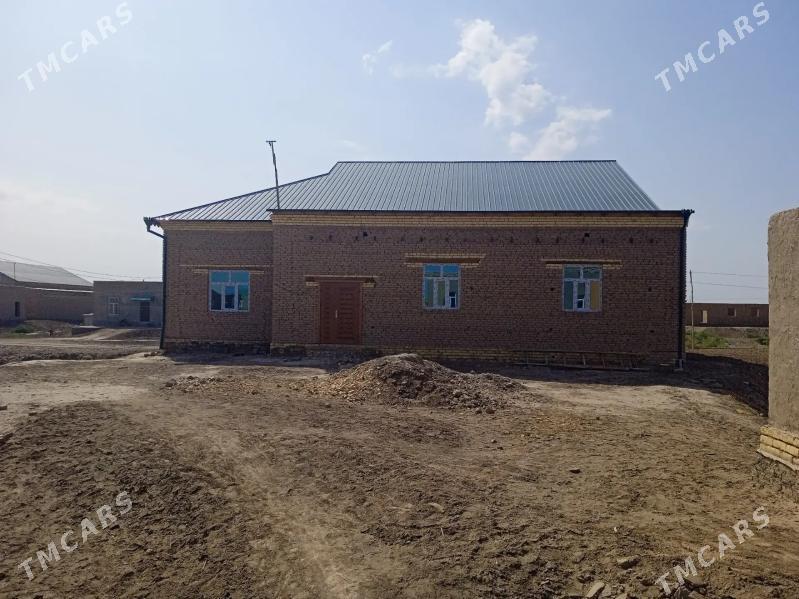 Дом - Гурбансолтан Едже - img 3