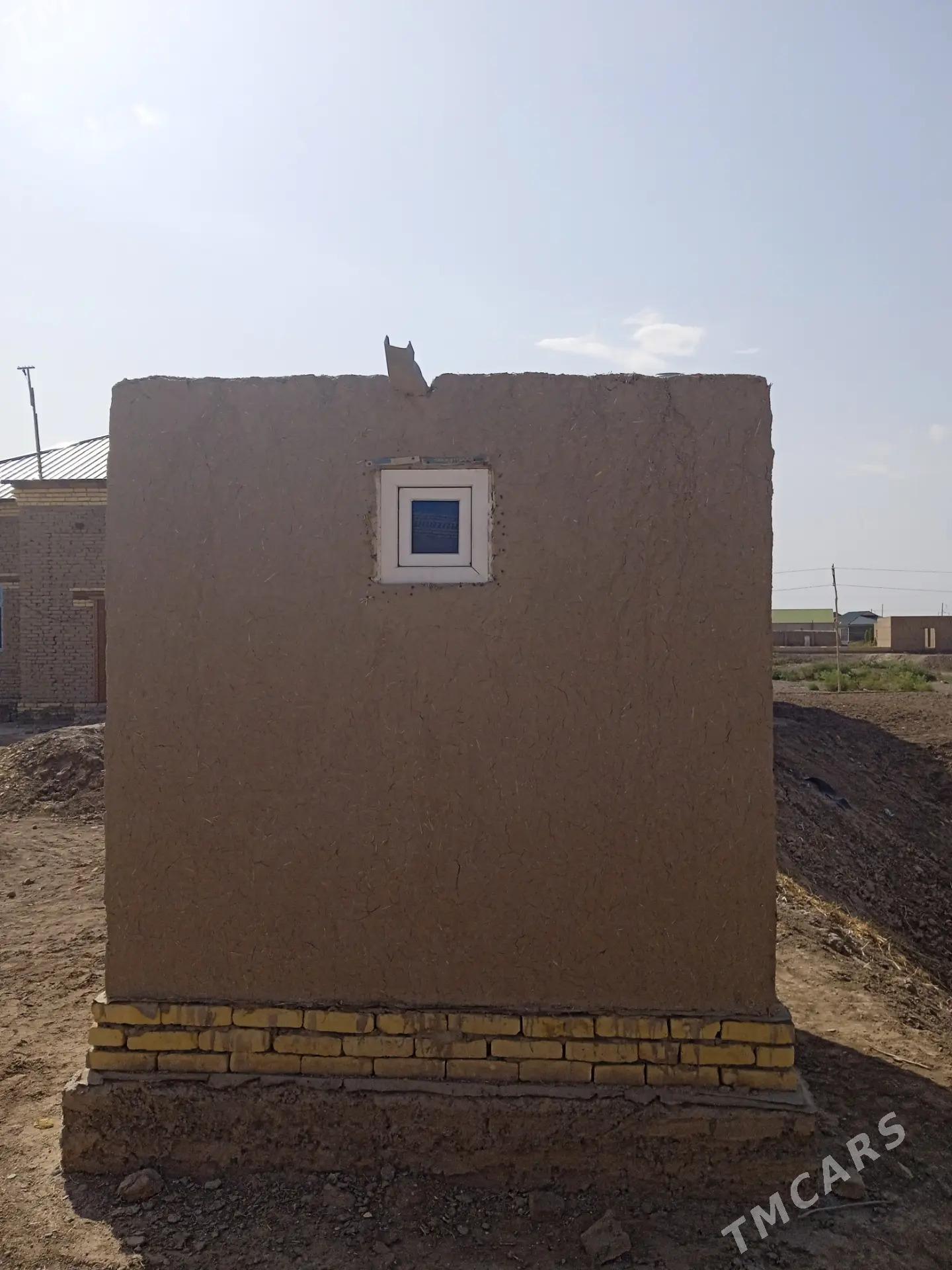 Дом - Гурбансолтан Едже - img 2