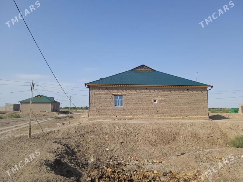 Дом - Гурбансолтан Едже - img 5