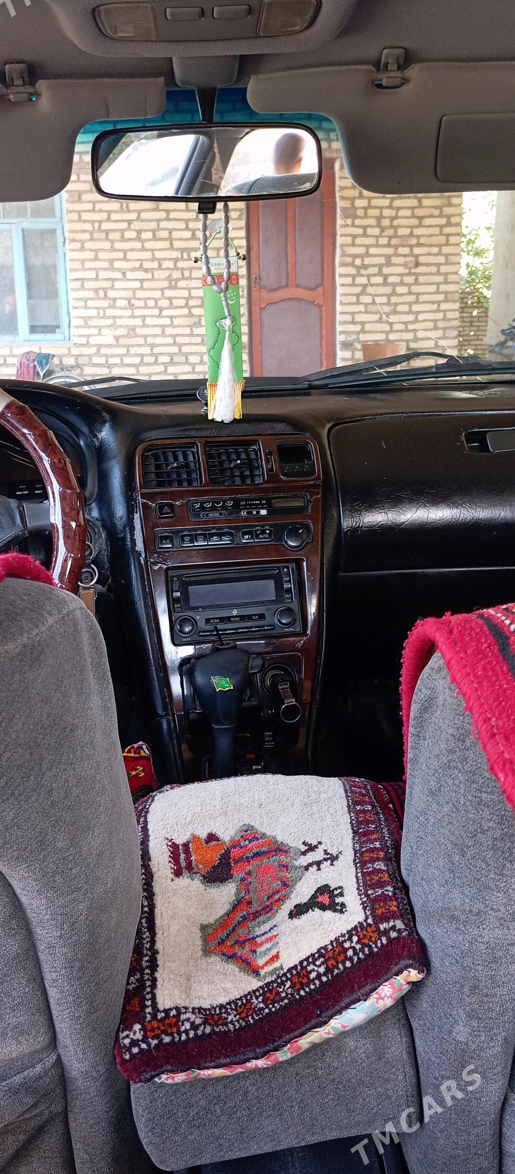 Toyota Mark II 1993 - 50 000 TMT - Туркменгала - img 4