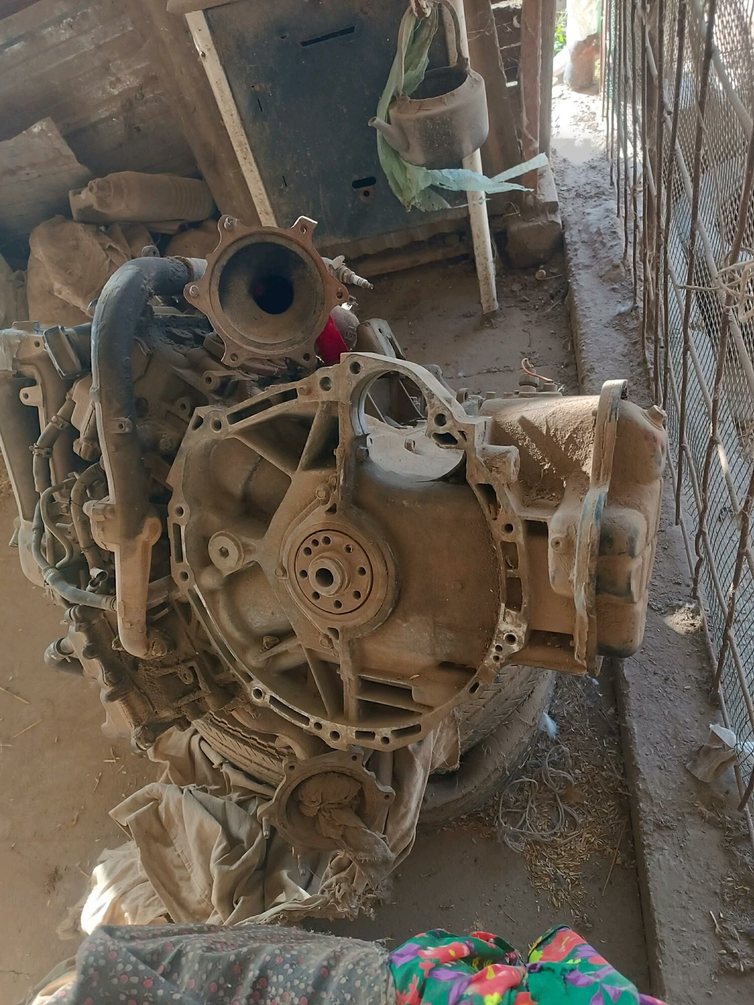 Dwigelet infiniti Q4 6 000 TMT - Saýat - img 2