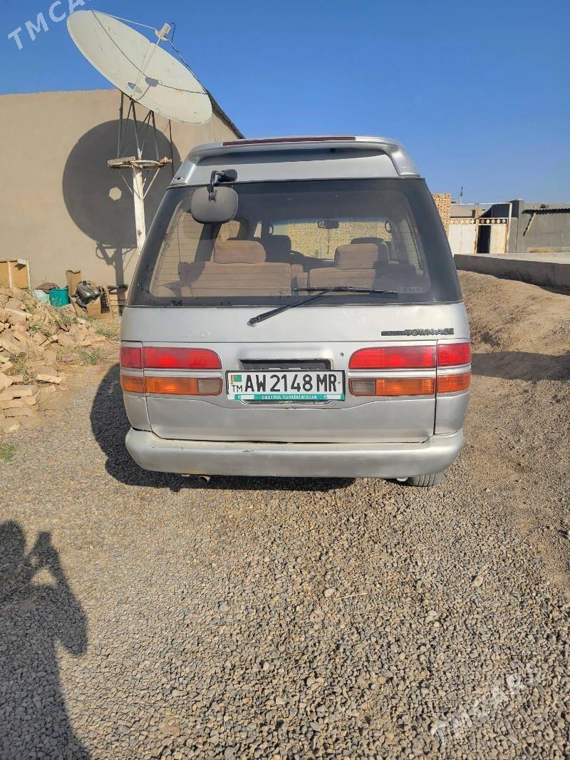 Toyota Town Ace 1993 - 42 000 TMT - Мары - img 6