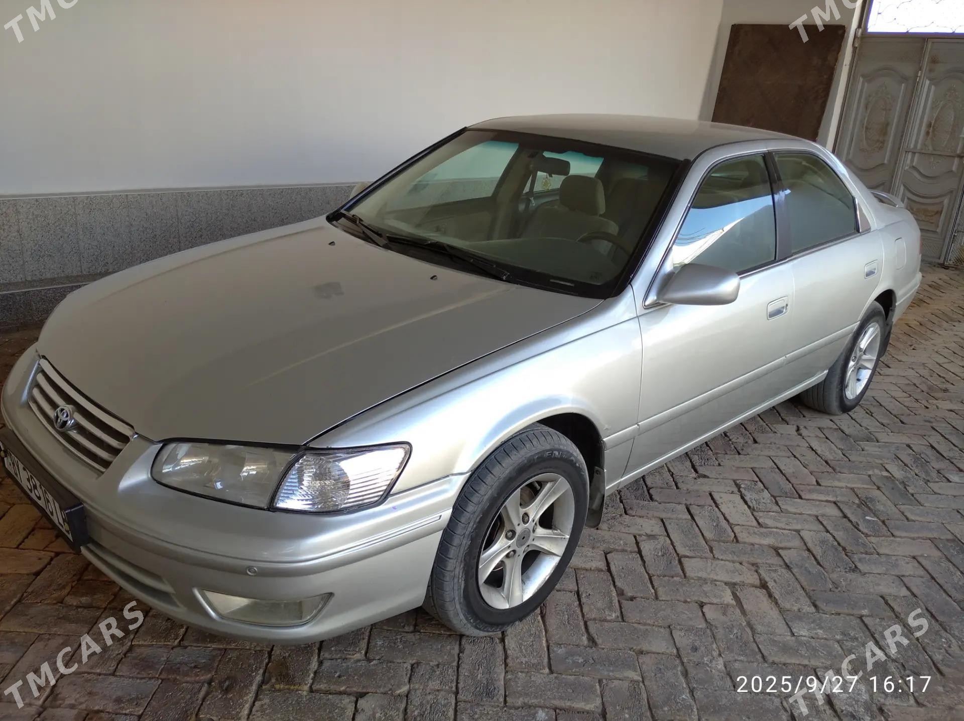 Toyota Camry 2000 - 132 000 TMT - Kerki - img 5