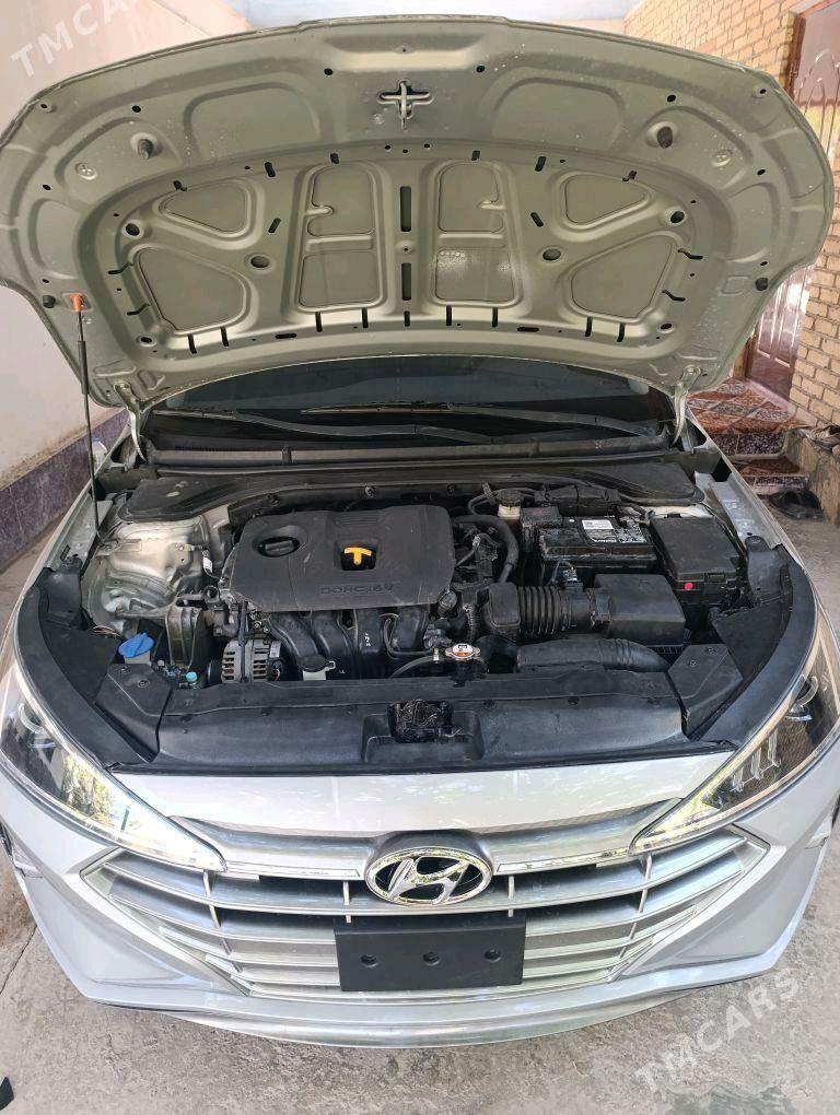 Hyundai Elantra 2020 - 220 000 TMT - Ходжамбаз - img 2